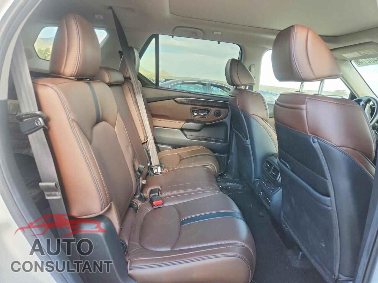 HONDA PILOT 2024 - 5FNYG1H87RB038015