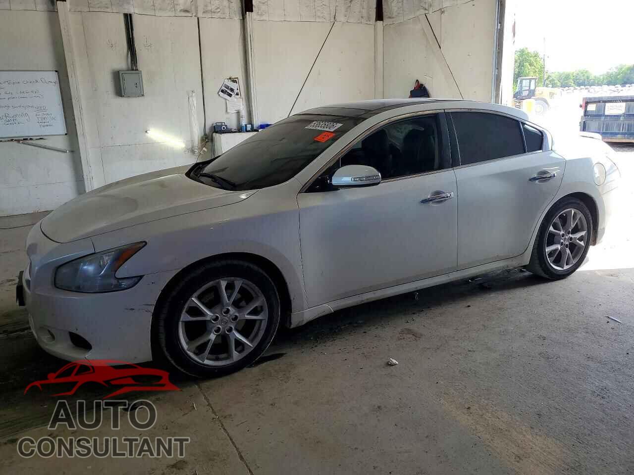 NISSAN MAXIMA 2013 - 1N4AA5AP8DC839527