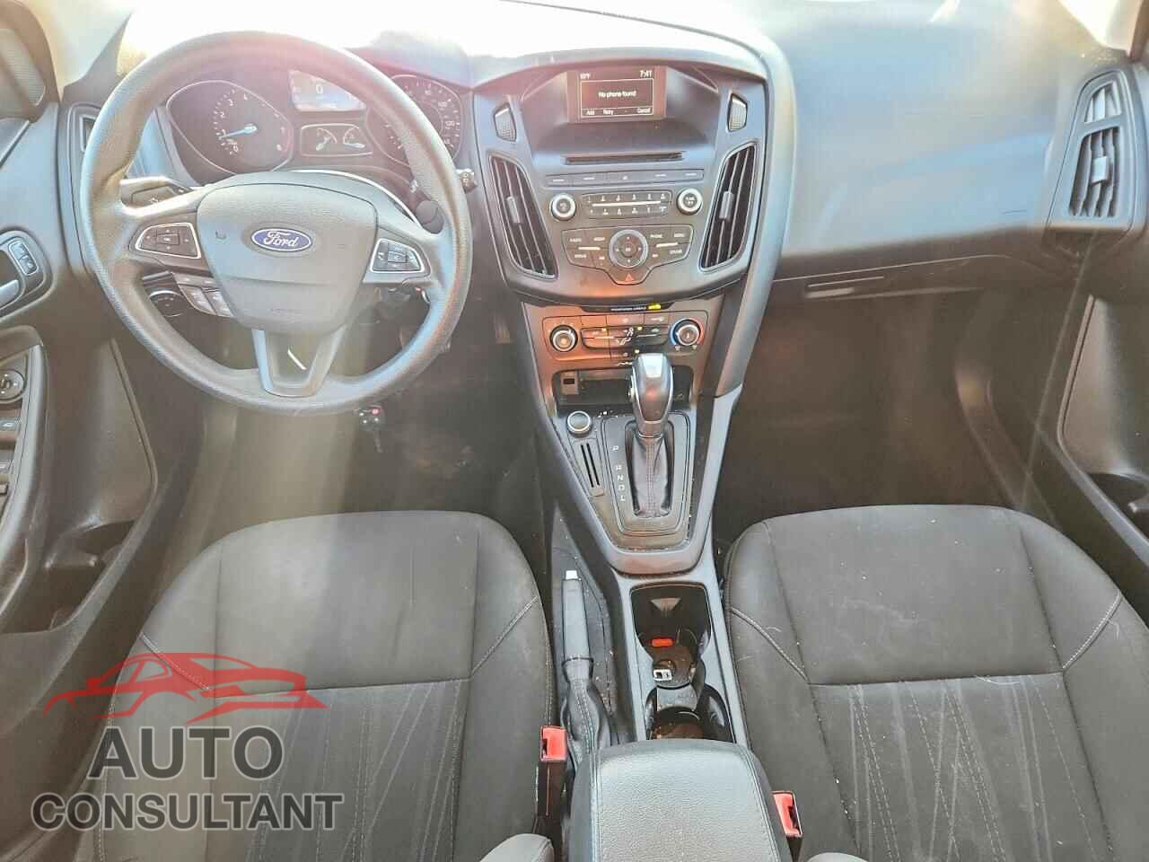 FORD FOCUS 2016 - 1FADP3K29GL258187