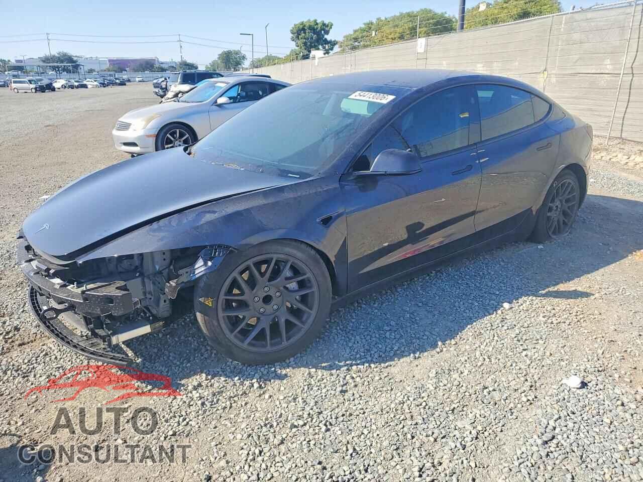 TESLA MODEL 3 2024 - 5YJ3E1EA6RF837002