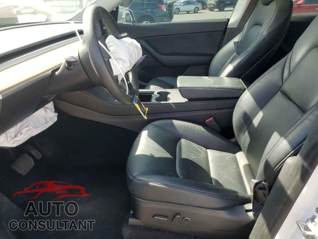 TESLA MODEL Y 2021 - 5YJYGDEEXMF161280
