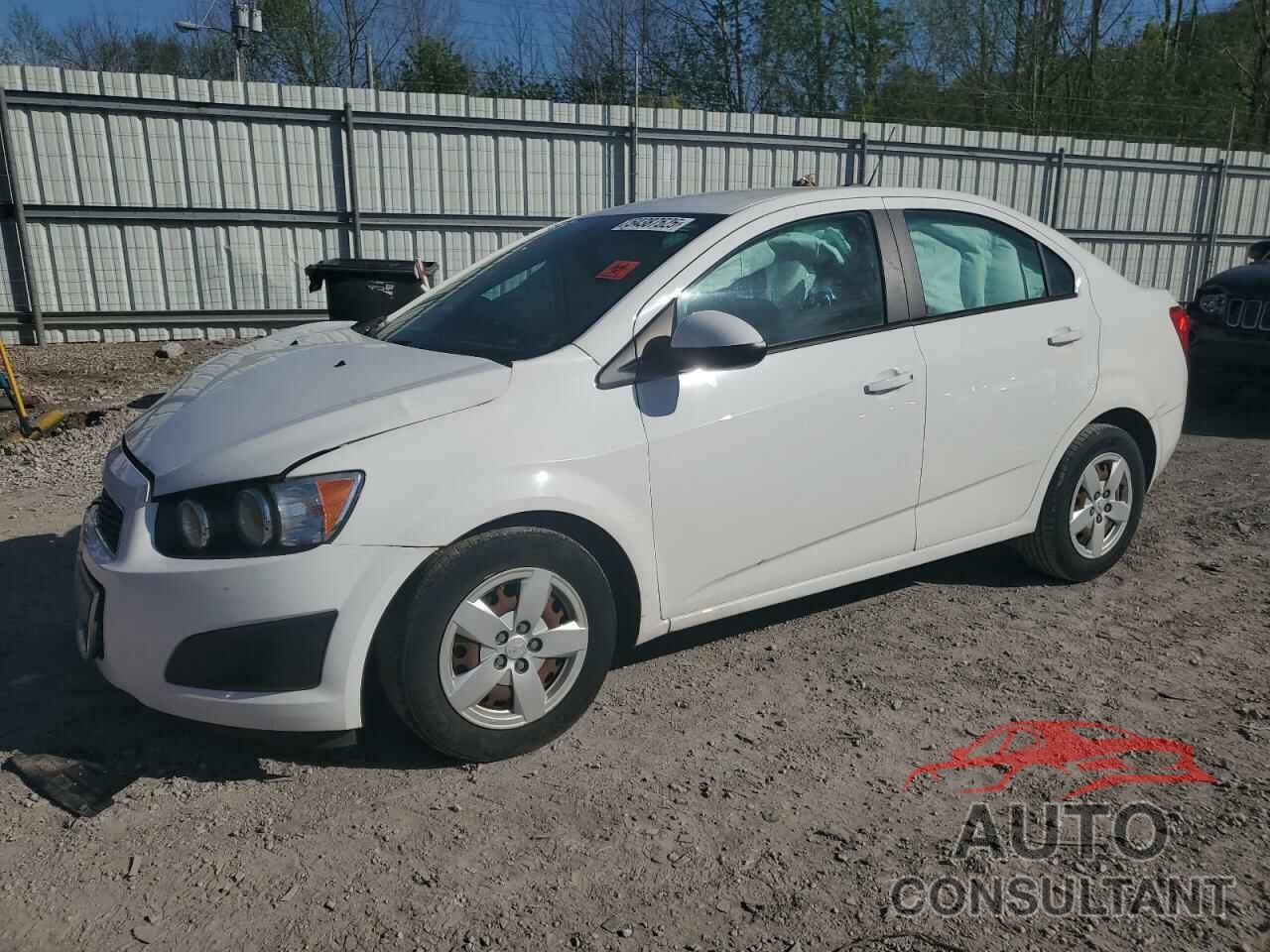 CHEVROLET SONIC 2015 - 1G1JA5SH9F4160891