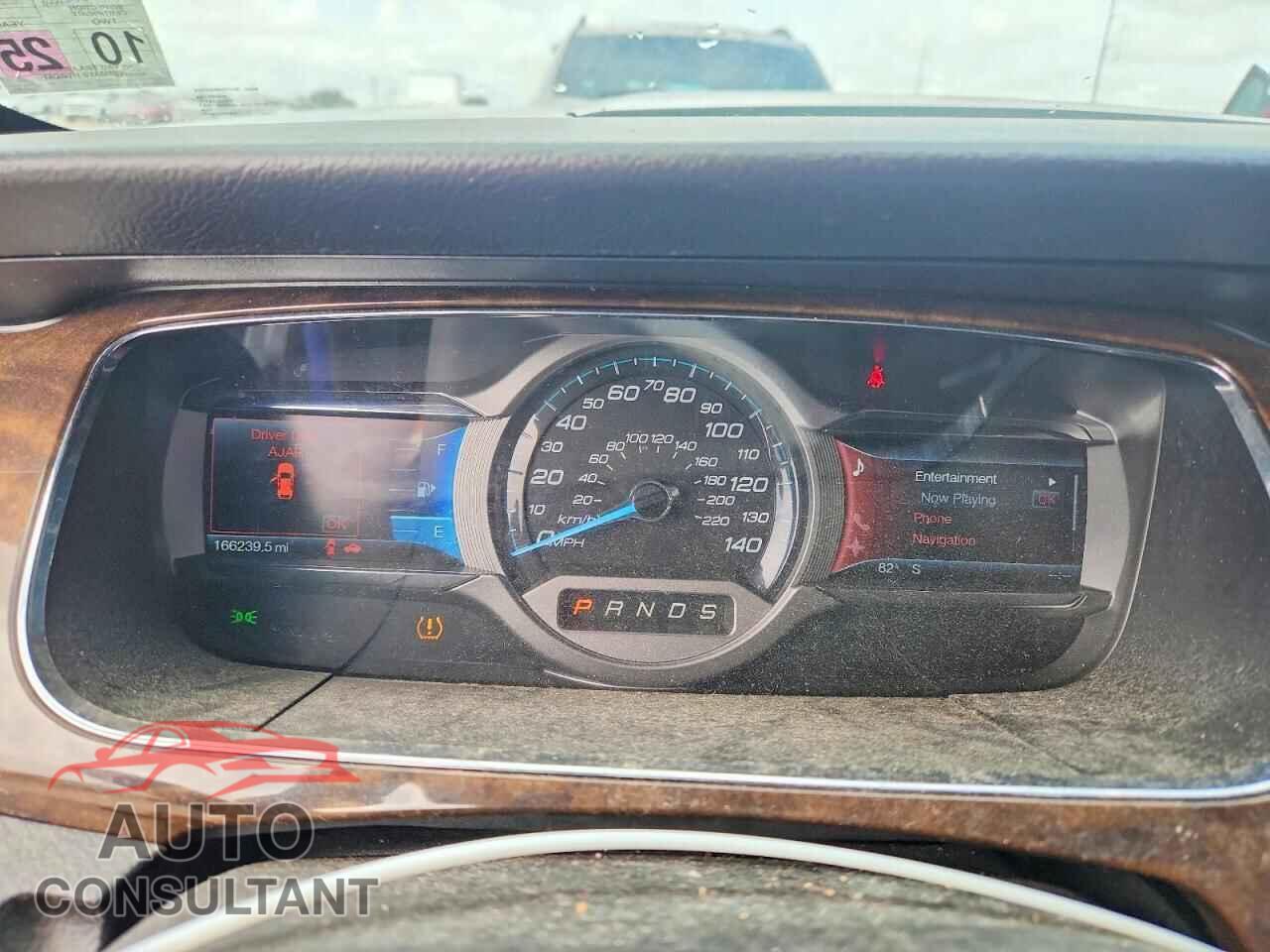 FORD TAURUS 2013 - 1FAHP2F82DG217107