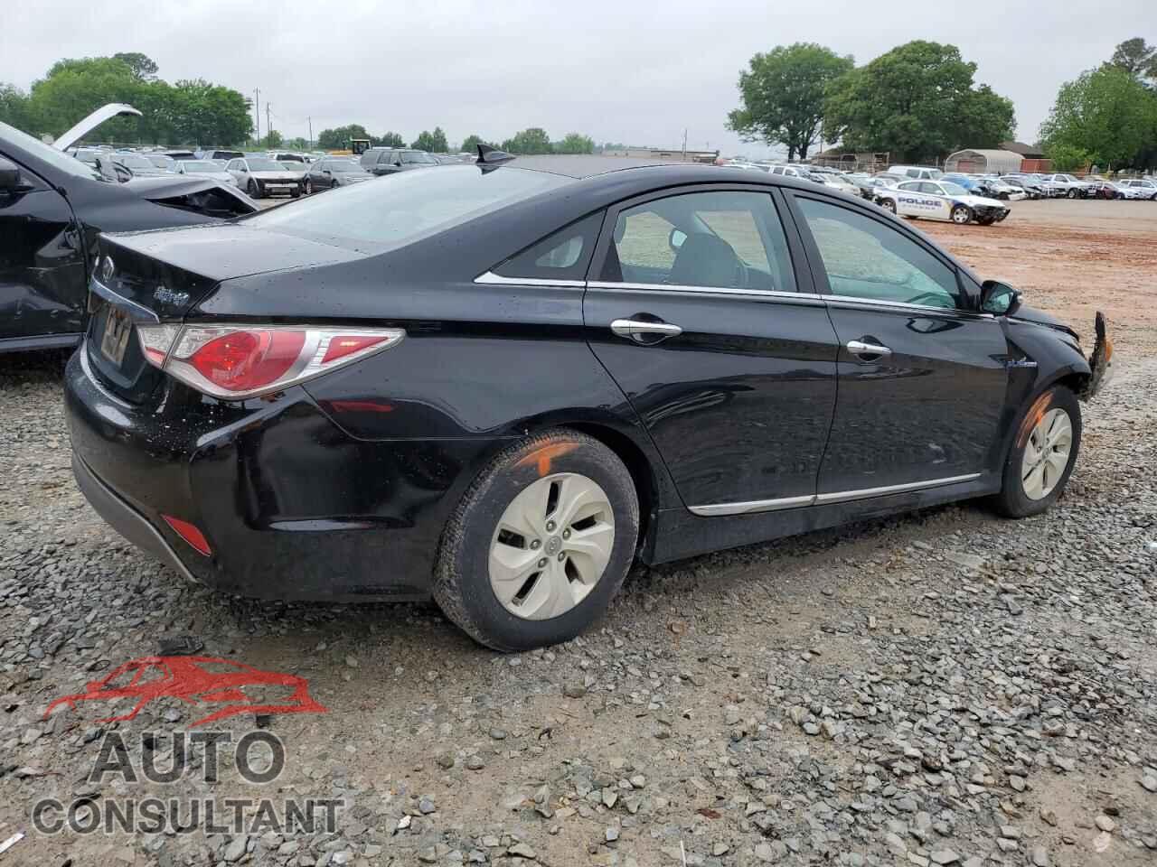 HYUNDAI SONATA 2015 - KMHEC4A43FA137700