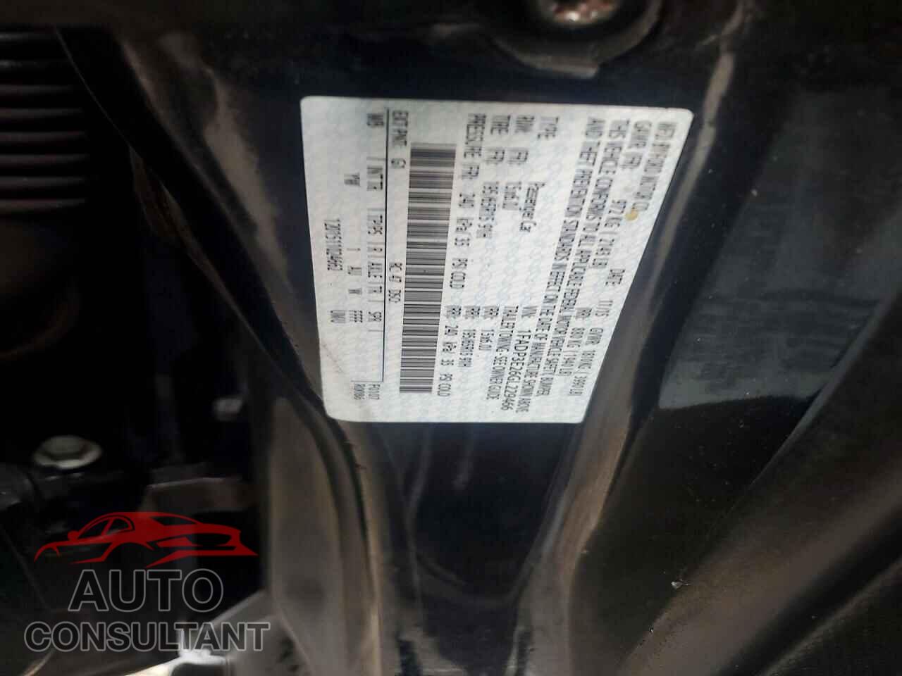 FORD FOCUS 2016 - 1FADP3E26GL229466