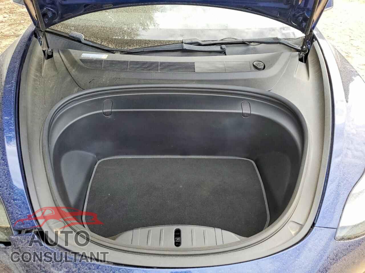 TESLA MODEL 3 2018 - 5YJ3E1EA7JF042738