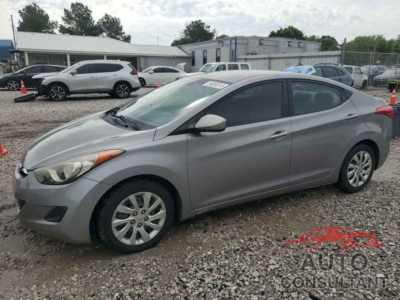 HYUNDAI ELANTRA 2013 - KMHDH4AE7DU502610