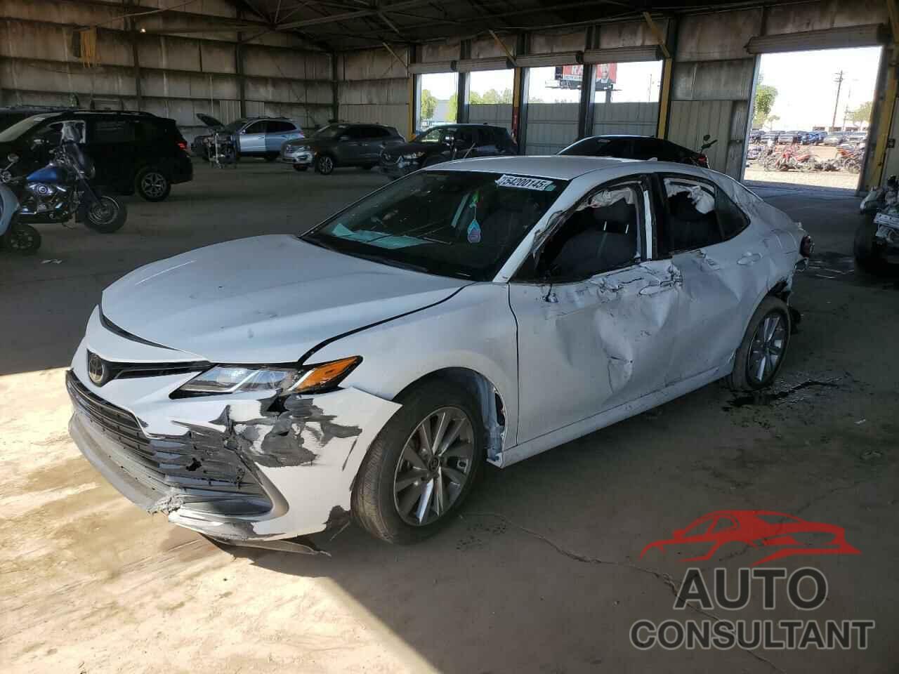 TOYOTA CAMRY 2023 - 4T1C11AK4PU138994
