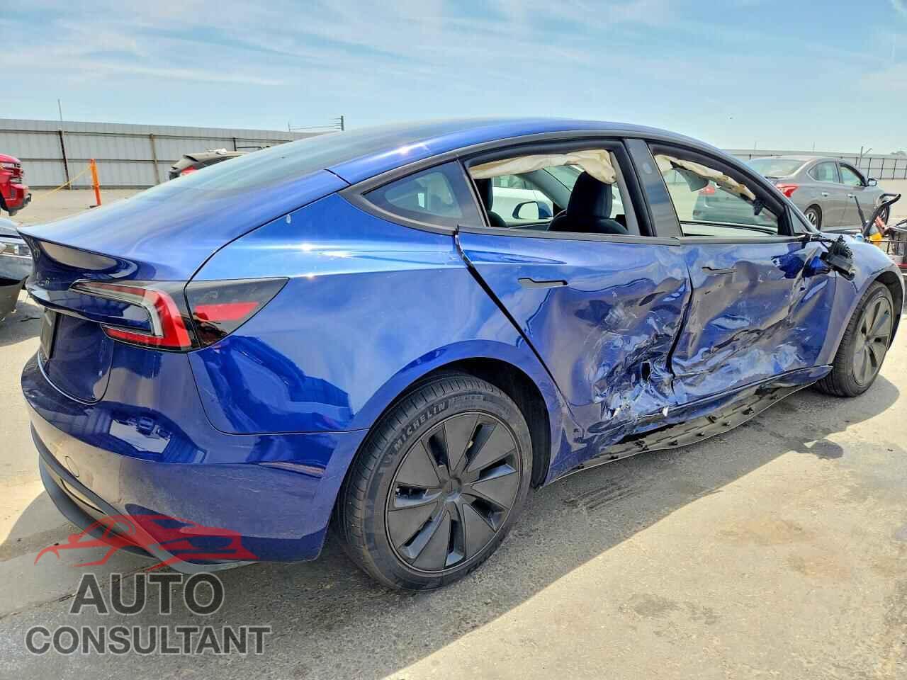 TESLA MODEL 3 2025 - 5YJ3E1EA4SF057005