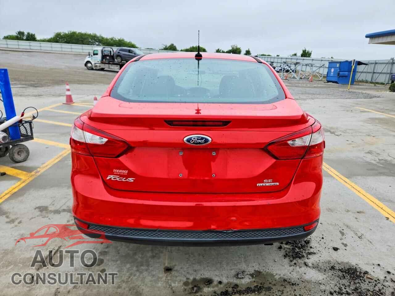 FORD FOCUS 2014 - 1FADP3F27EL393109