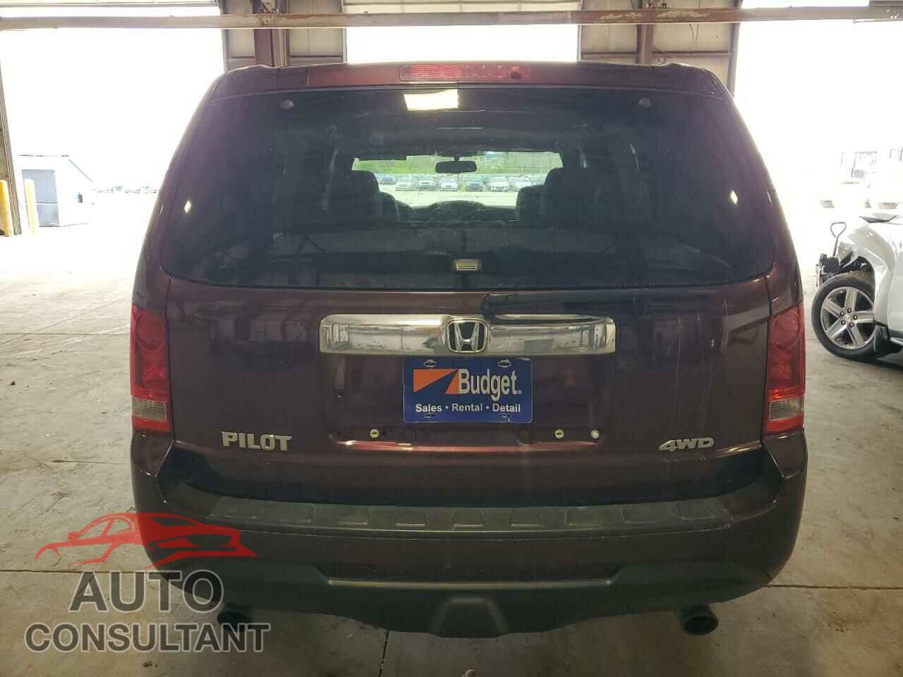 HONDA PILOT 2013 - 5FNYF4H50DB059212