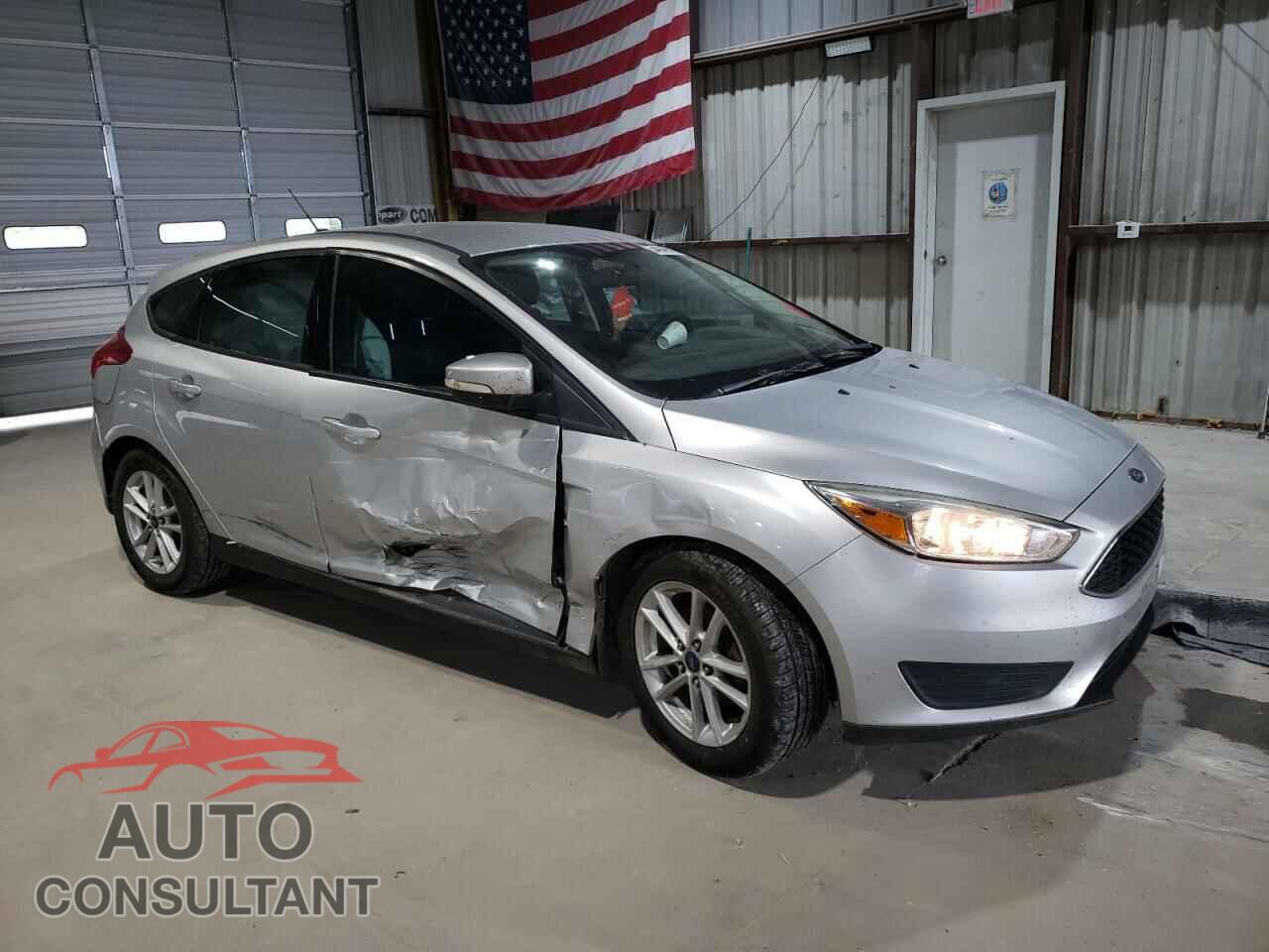 FORD FOCUS 2015 - 1FADP3K29FL334215