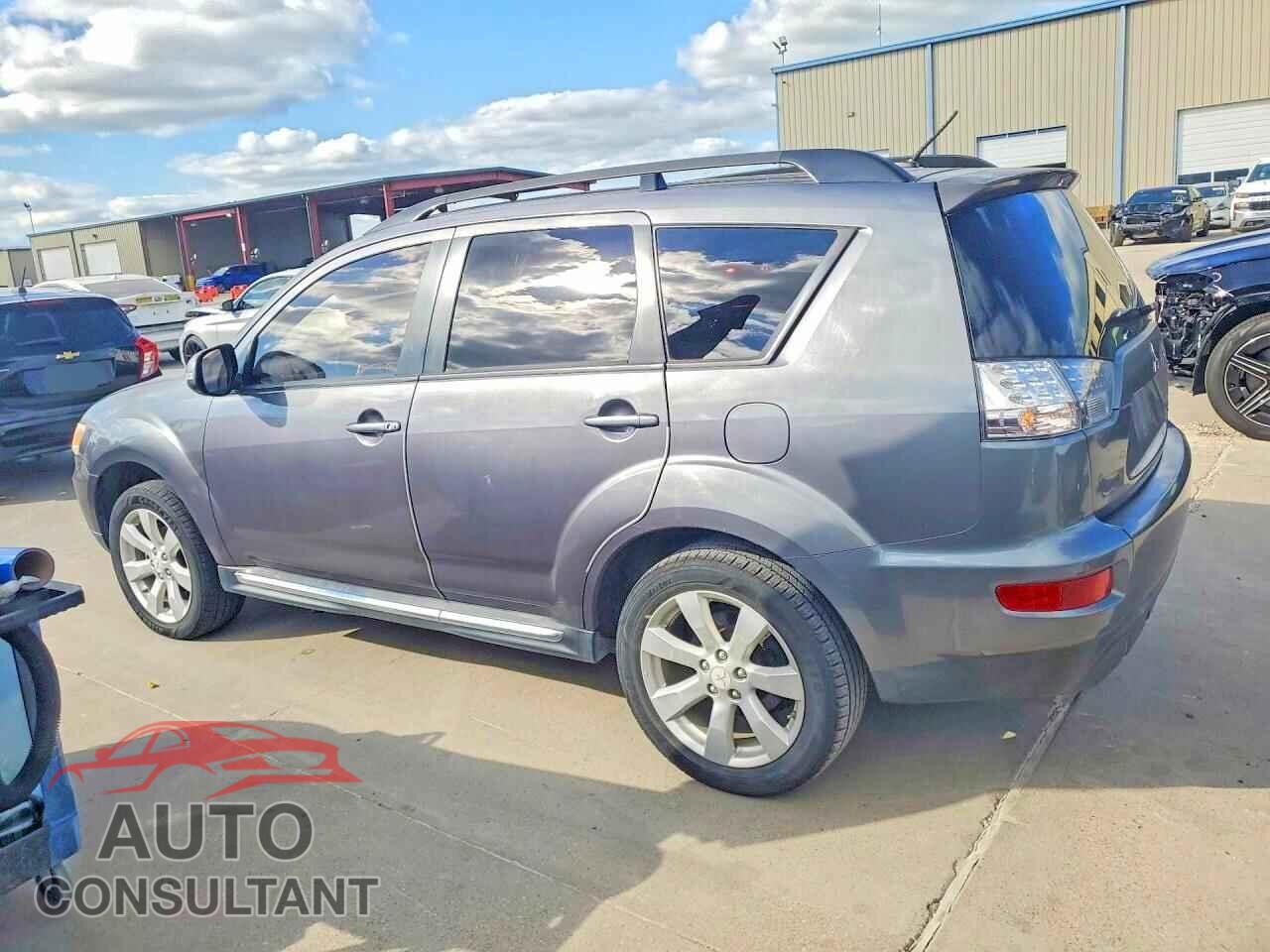 MITSUBISHI OUTLANDER 2010 - JA4JS4AX3AZ006545