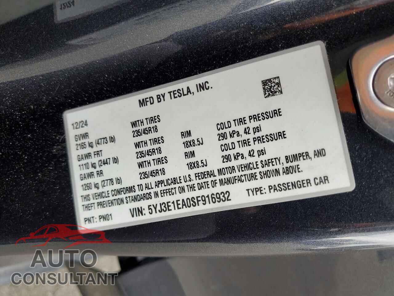 TESLA MODEL 3 2025 - 5YJ3E1EA0SF916932
