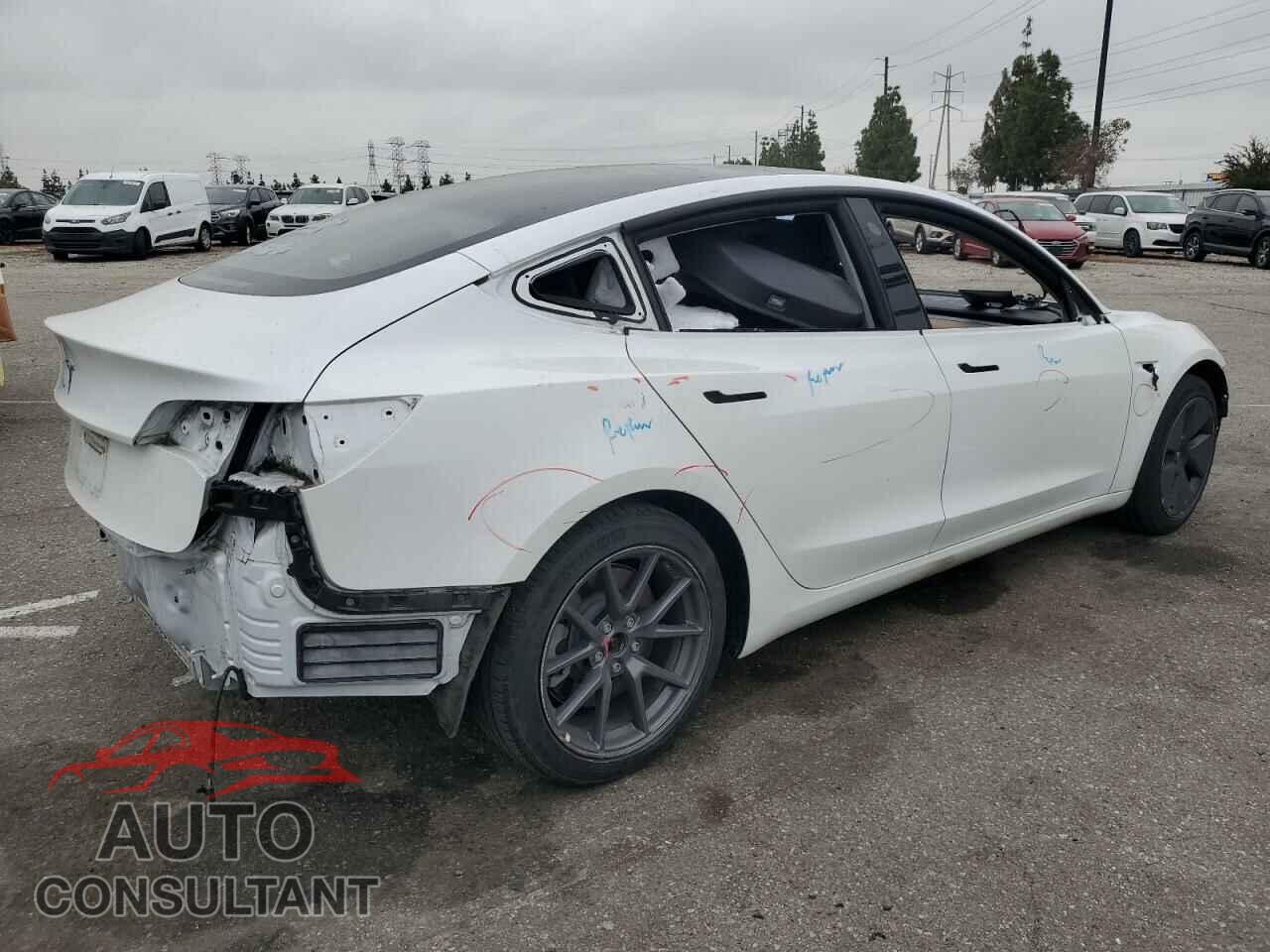 TESLA MODEL 3 2021 - 5YJ3E1EA6MF867660
