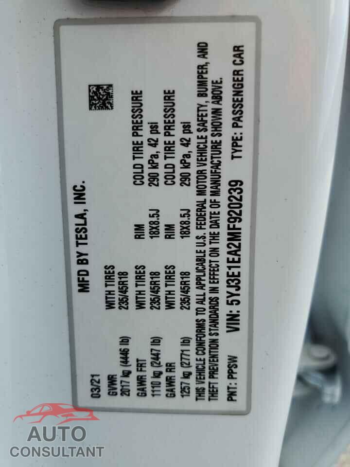 TESLA MODEL 3 2021 - 5YJ3E1EA2MF920239