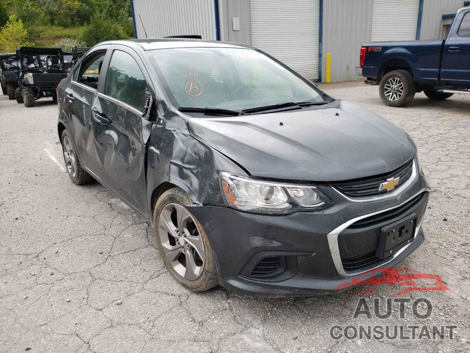 CHEVROLET SONIC 2017 - 1G1JF5SB7H4140803