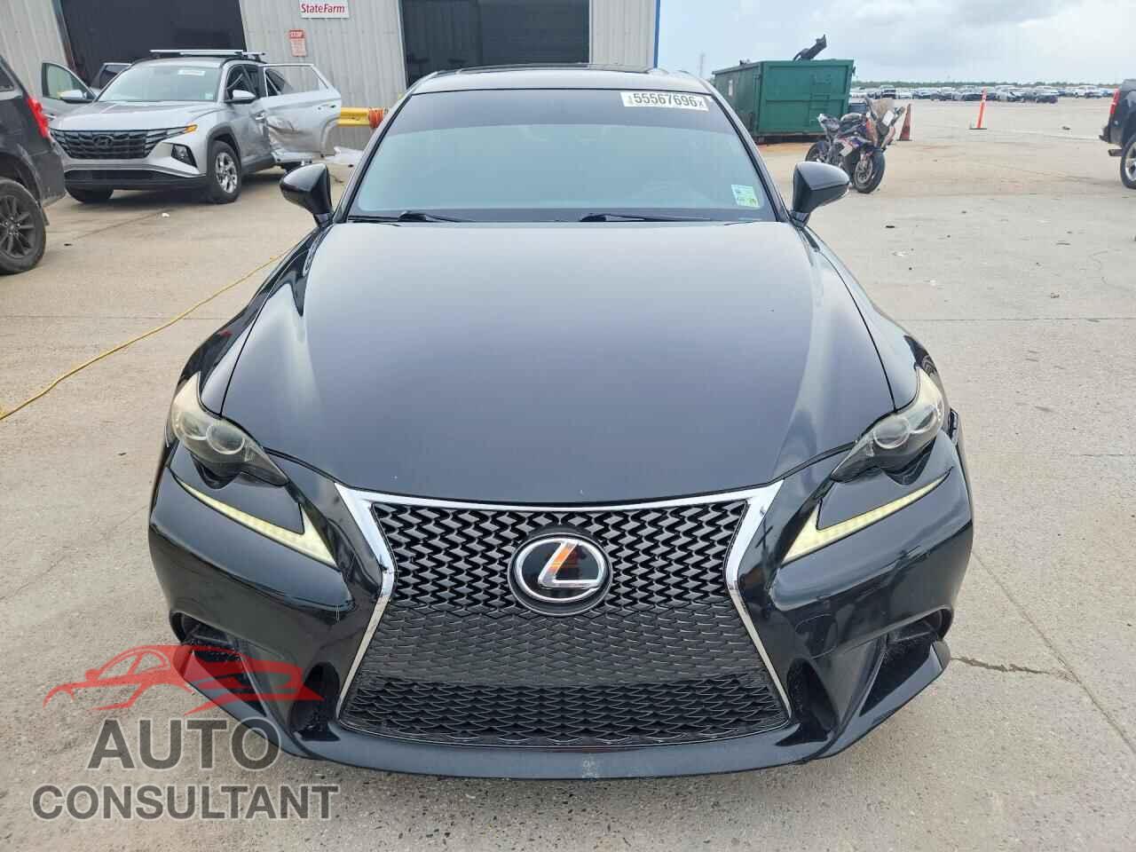 LEXUS IS 2015 - JTHBE1D22F5020482