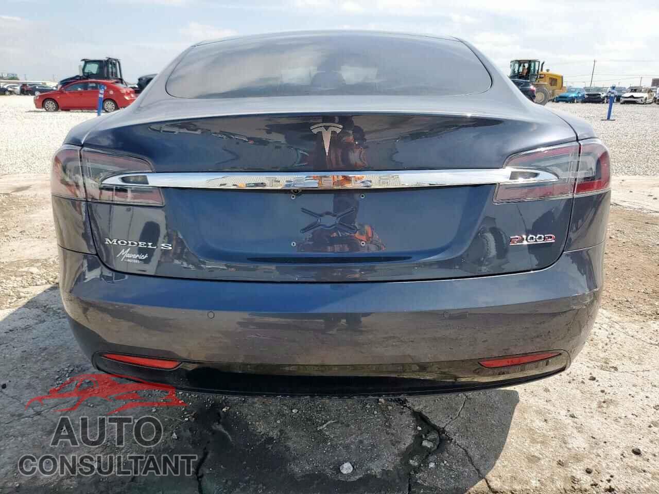 TESLA MODEL S 2017 - 5YJSA1E47HF199018