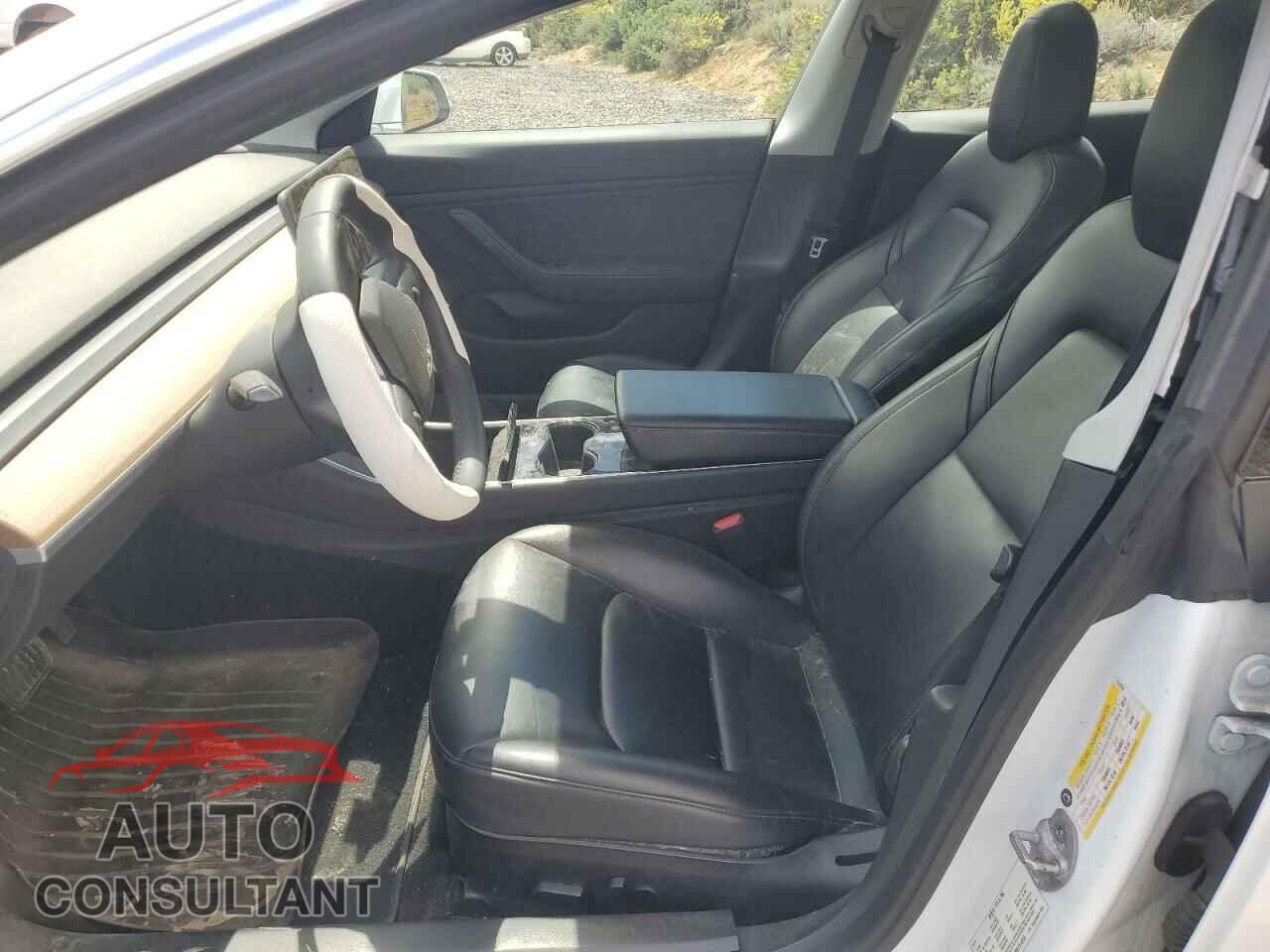 TESLA MODEL 3 2020 - 5YJ3E1EB0LF512250