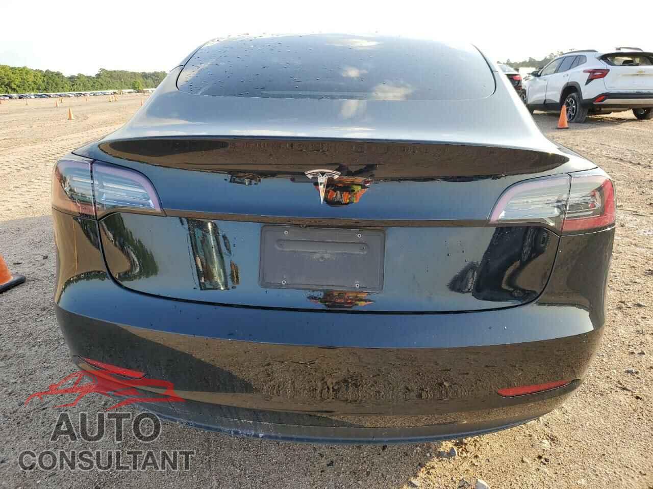 TESLA MODEL 3 2022 - 5YJ3E1EA2NF118355