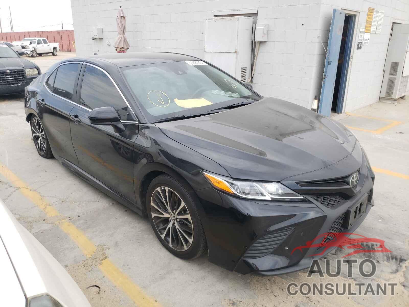 TOYOTA CAMRY 2020 - 4T1G11AK7LU368962