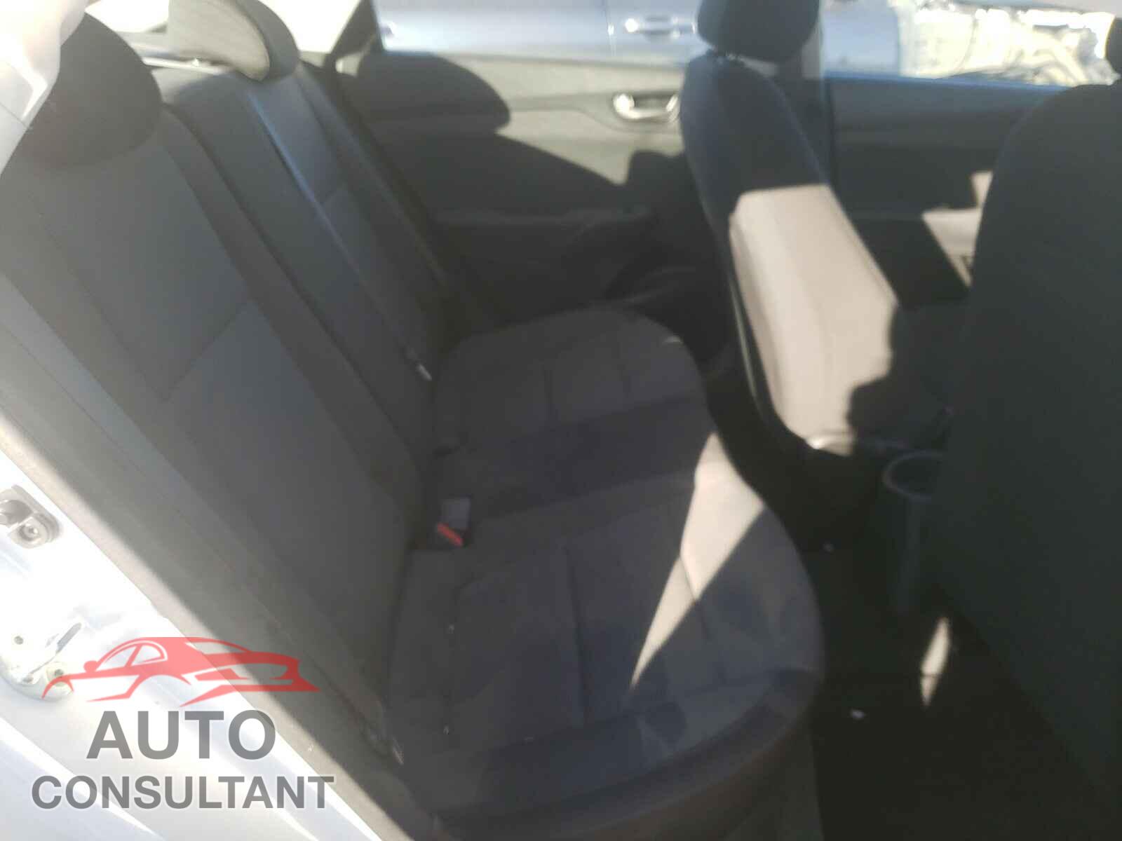HYUNDAI ACCENT 2019 - 3KPC24A37KE080267