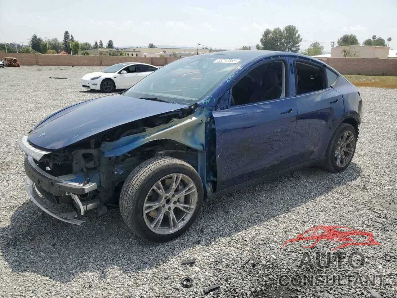 TESLA MODEL Y 2024 - 7SAYGDED3RF006264