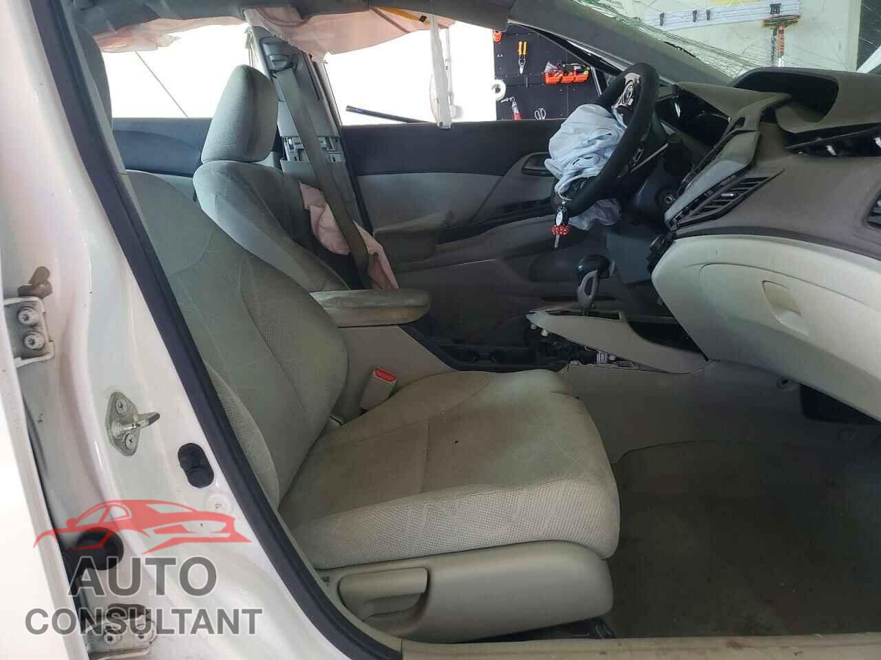 HONDA CIVIC 2012 - 2HGFB2F52CH326421