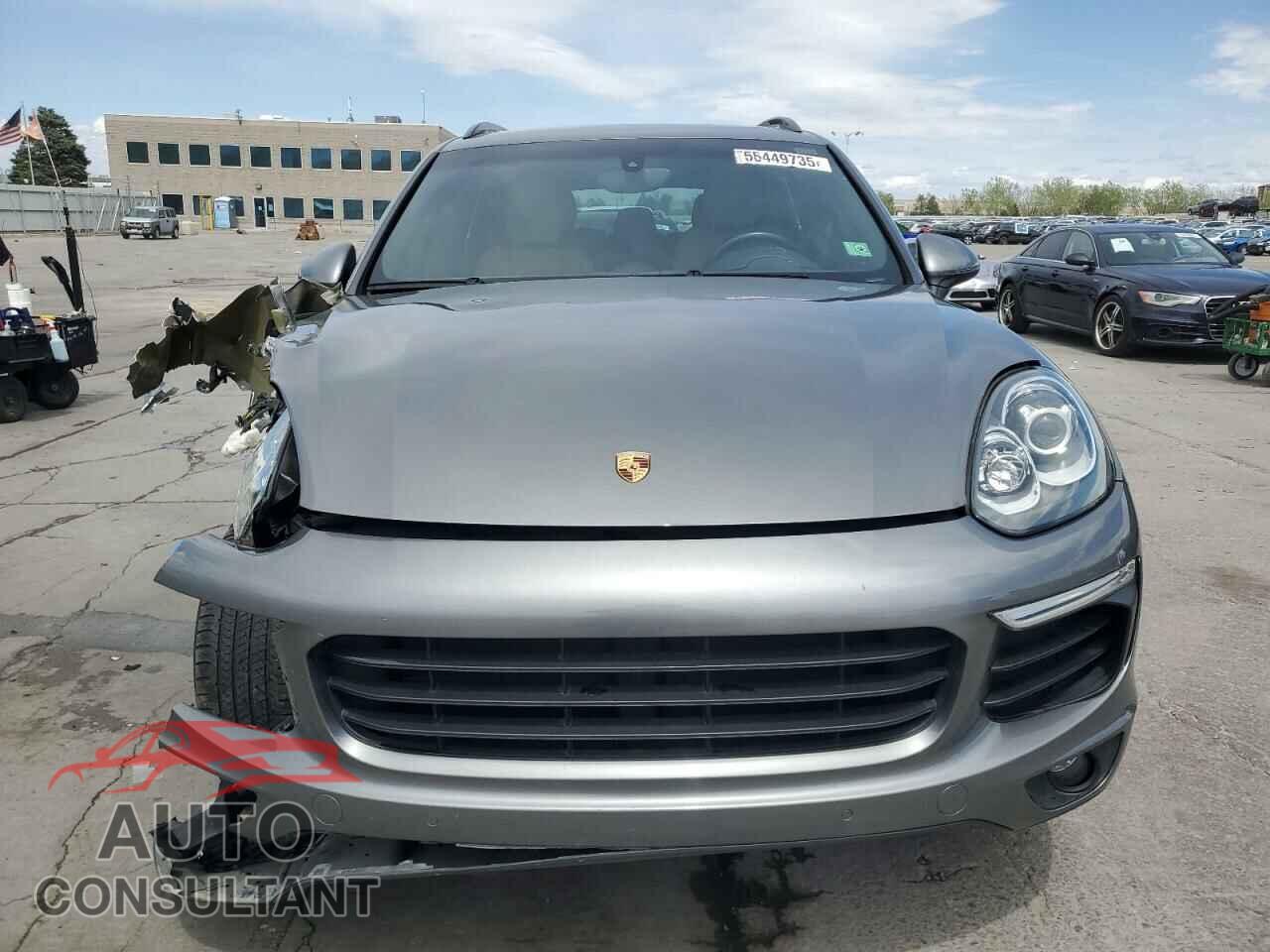 PORSCHE CAYENNE 2016 - WP1AA2A25GKA15037