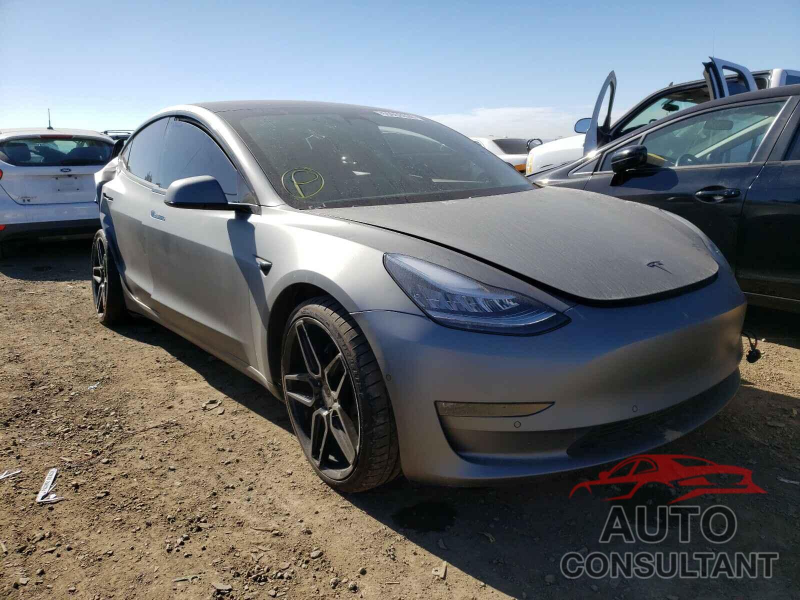TESLA MODEL 3 2020 - 5YJ3E1EC4LF601375