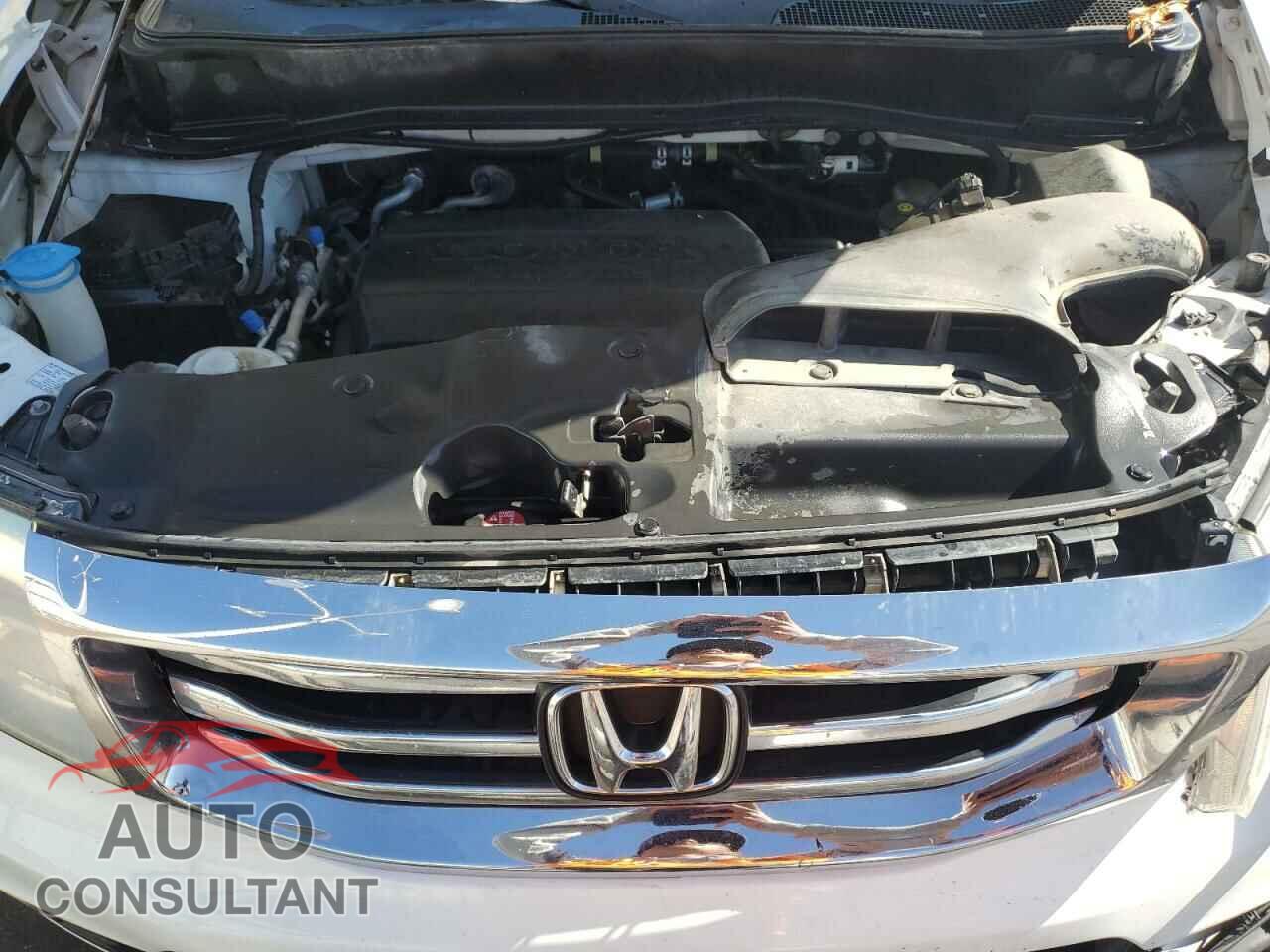 HONDA PILOT 2013 - 5FNYF4H56DB068559