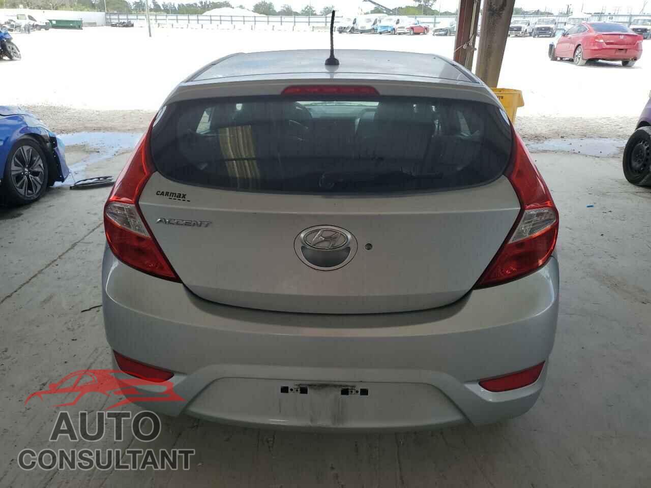 HYUNDAI ACCENT 2015 - KMHCT5AE3FU217566