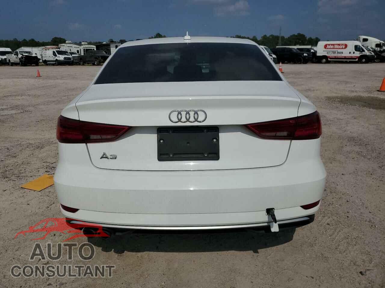 AUDI A3 2017 - WAUAUGFF3H1054022