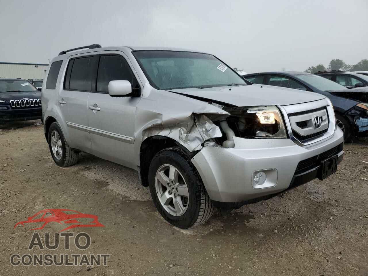 HONDA PILOT 2010 - 5FNYF3H6XAB008671