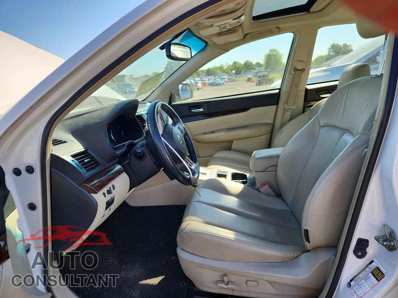 SUBARU LEGACY 2014 - 4S3BMBM67E3034501
