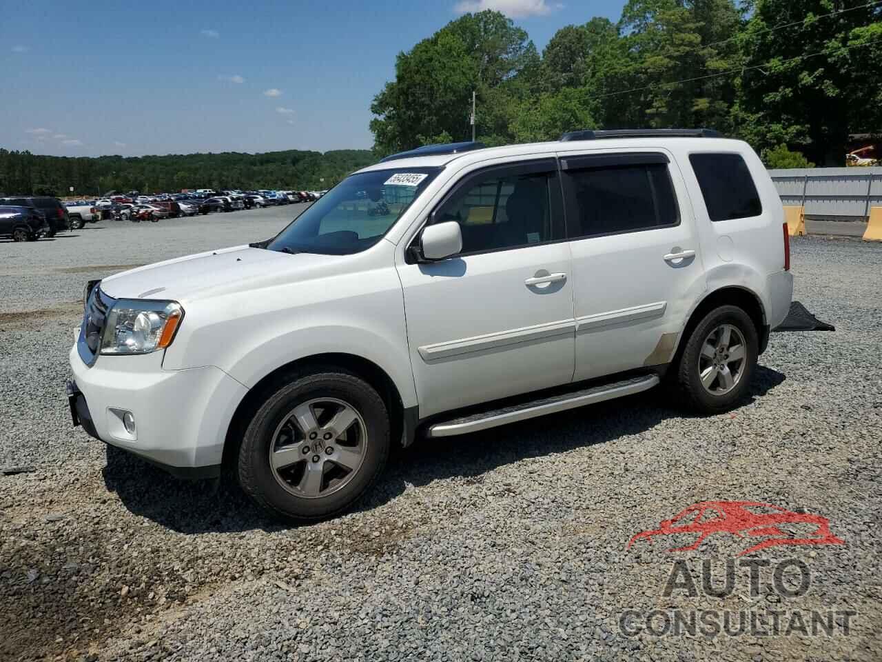 HONDA PILOT 2011 - 5FNYF3H74BB045029