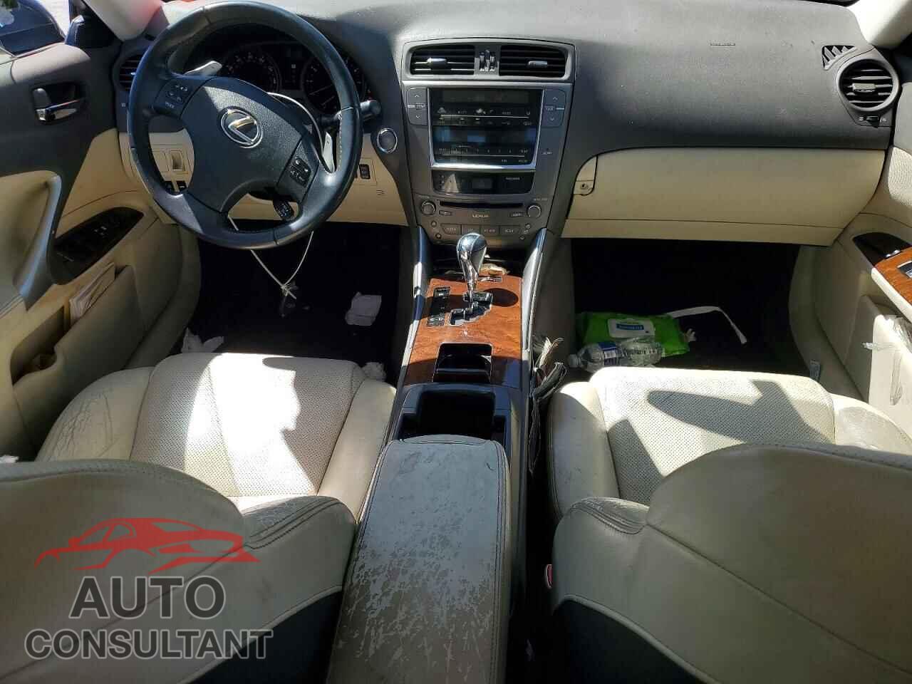 LEXUS IS 2010 - JTHBF5C21A5114481