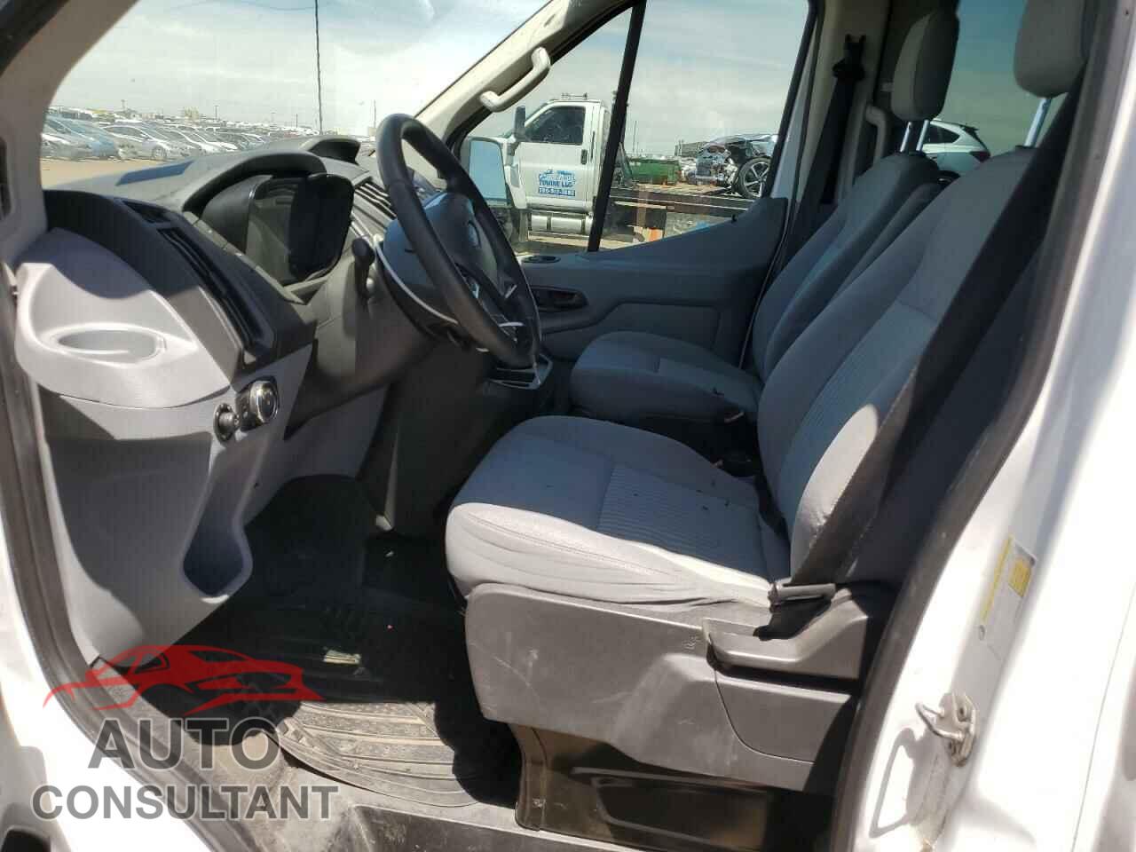 FORD TRANSIT 2017 - 1FBVU4XG6HKA25848