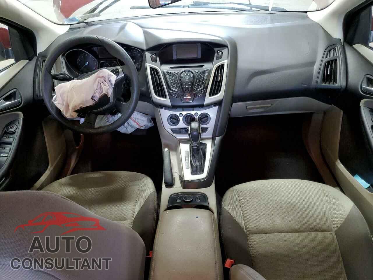 FORD FOCUS 2014 - 1FADP3F27EL215460