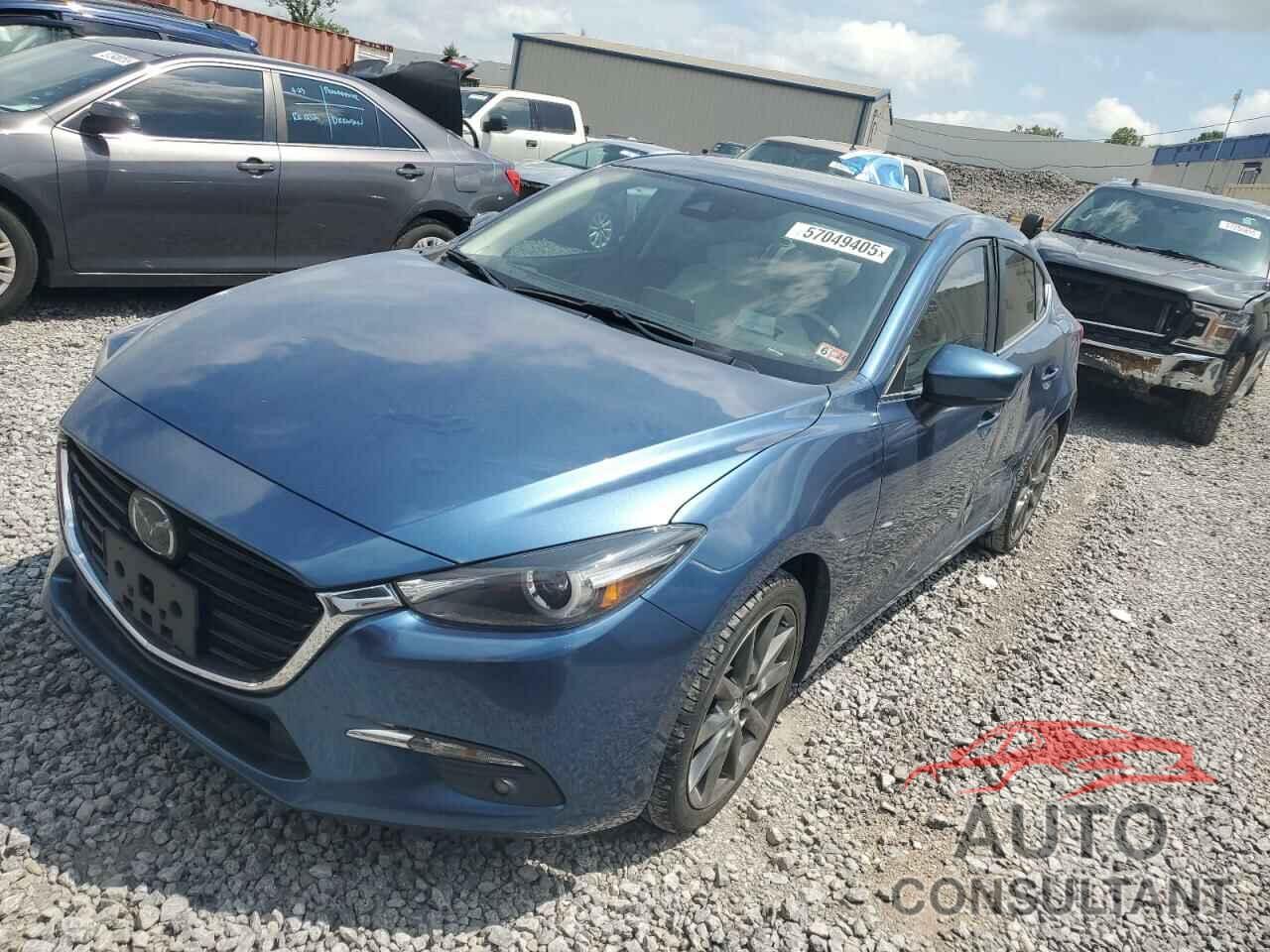 MAZDA 3 2018 - 3MZBN1W37JM218384
