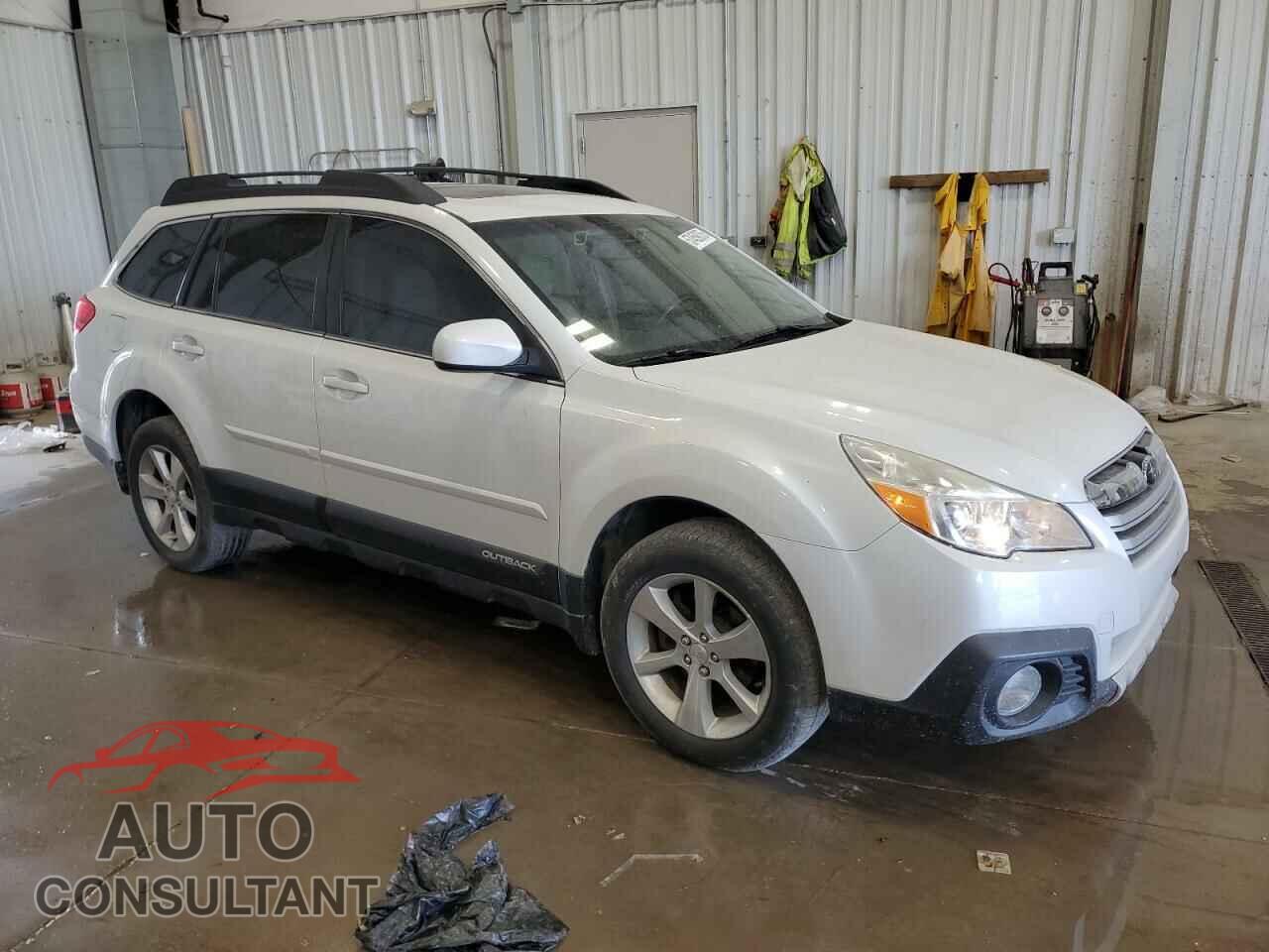 SUBARU OUTBACK 2013 - 4S4BRCPC3D3220345