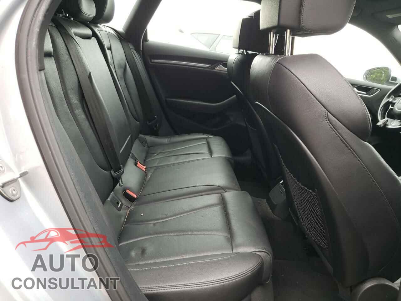 AUDI A3 2016 - WAUTPBFF6GA035143