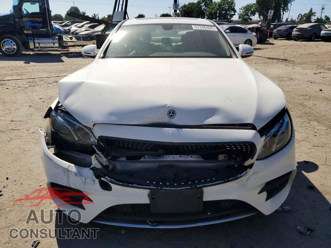 MERCEDES-BENZ E-CLASS 2017 - WDDZF4JB5HA285657