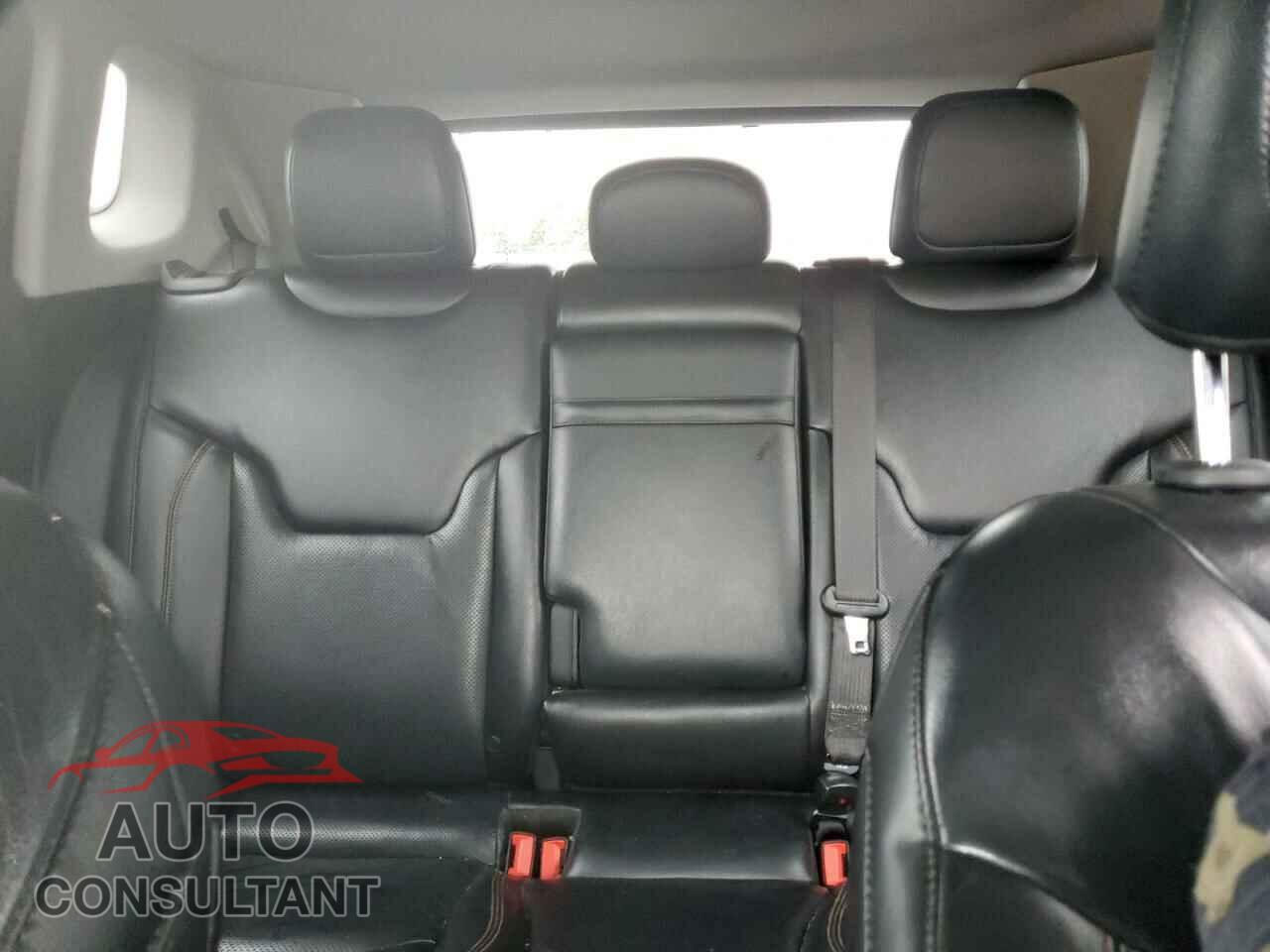 JEEP COMPASS 2018 - 3C4NJDCB4JT128687