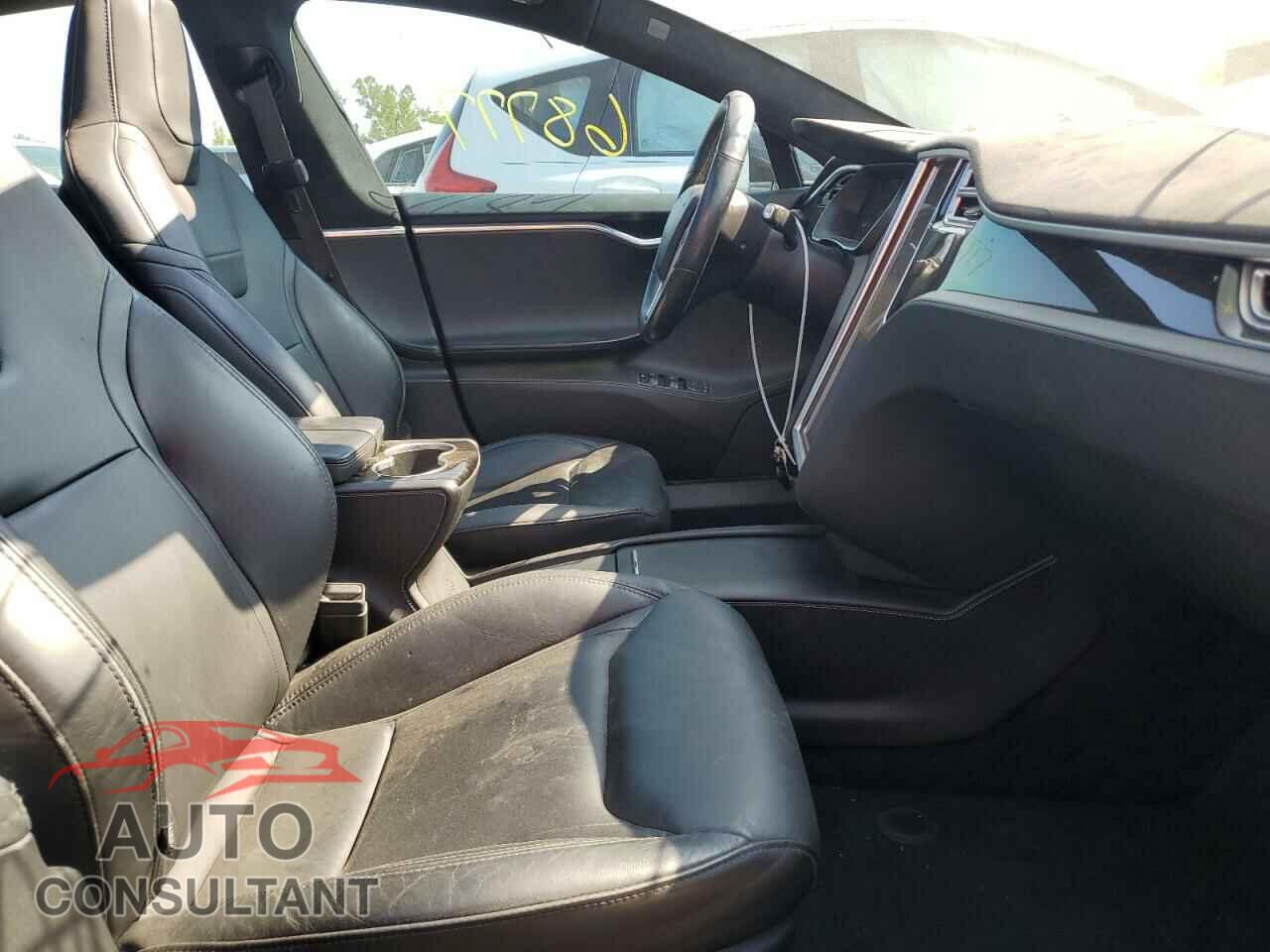 TESLA MODEL S 2016 - 5YJSA1E28GF154683