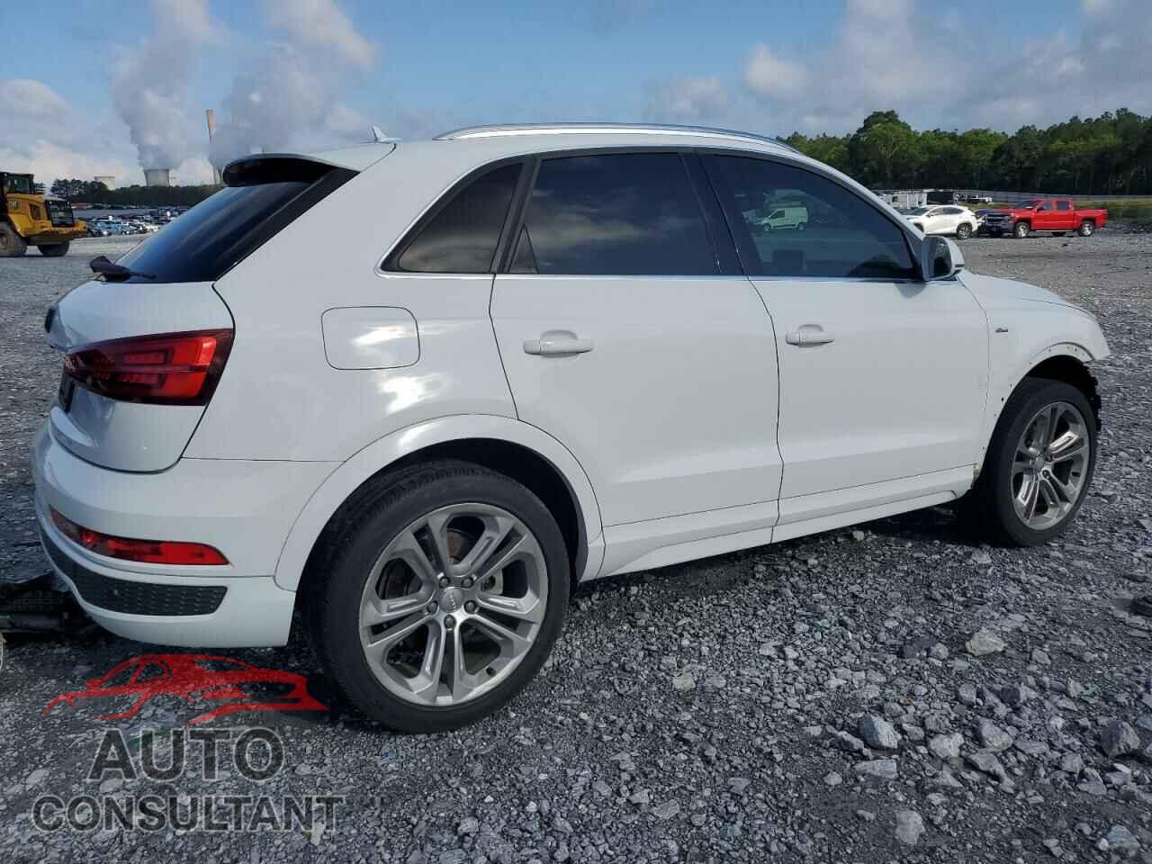 AUDI Q3 2016 - WA1FFCFS0GR007940