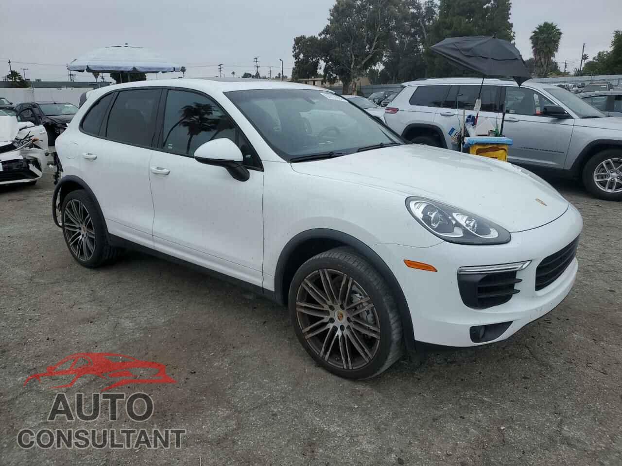 PORSCHE CAYENNE 2016 - WP1AB2A21GLA95752