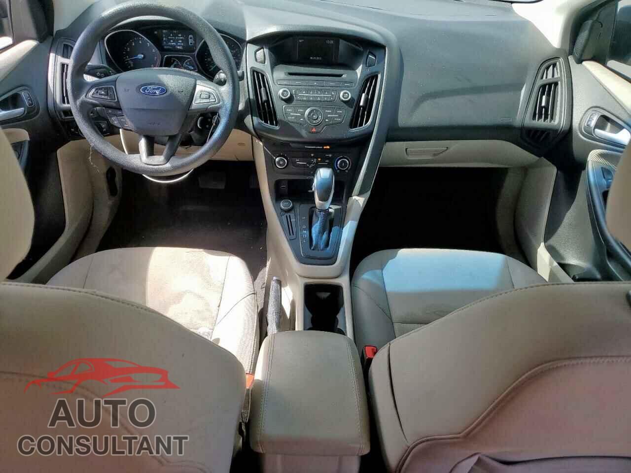 FORD FOCUS 2015 - 1FADP3F27FL313650