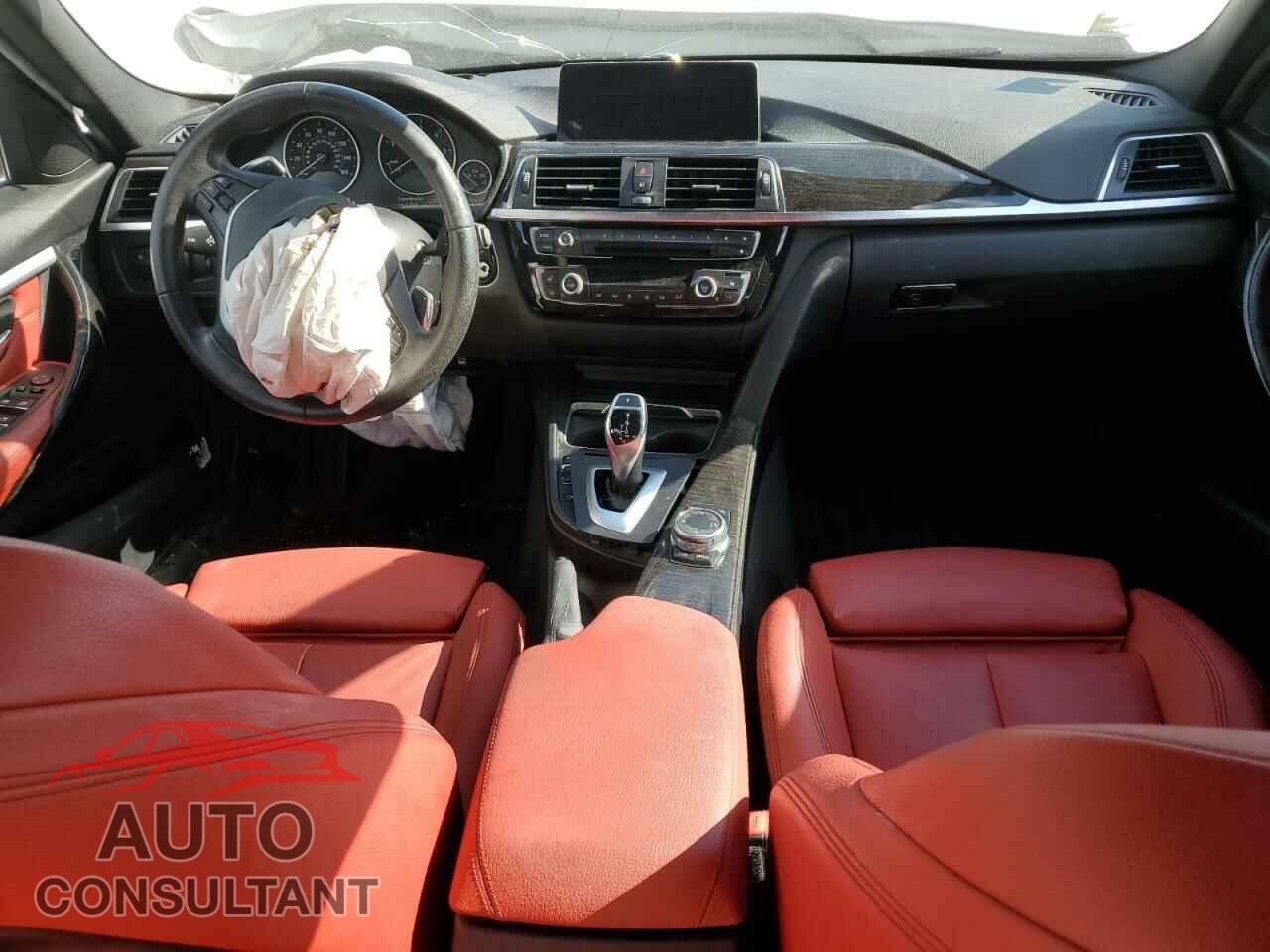 BMW 3 SERIES 2016 - WBA8E5C58GK388549